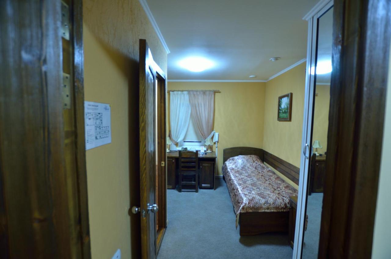 Garni Inn Krasnojarsk Zewnętrze zdjęcie